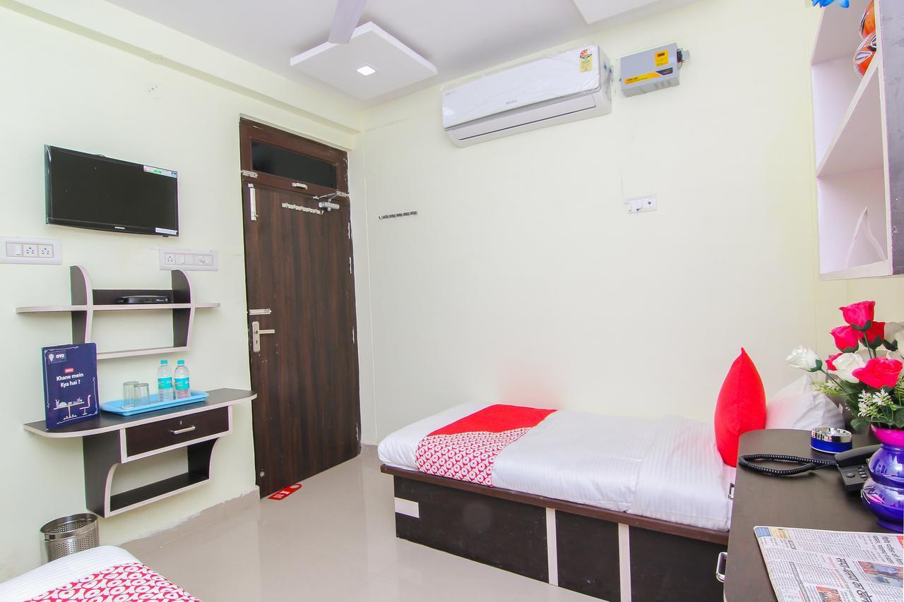 Oyo 12446 Shree Sai Guest House Allāhābād Junction Eksteriør bilde