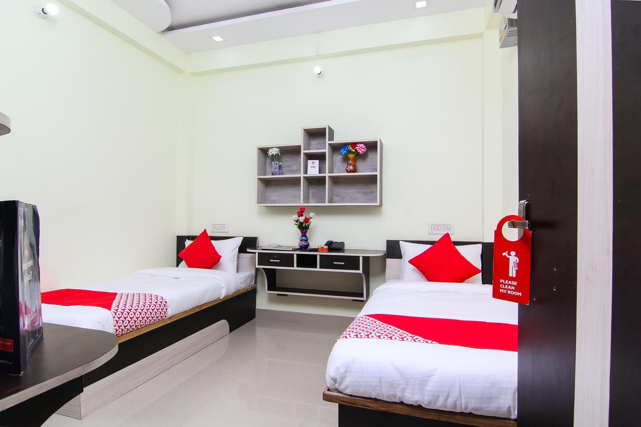 Oyo 12446 Shree Sai Guest House Allāhābād Junction Eksteriør bilde
